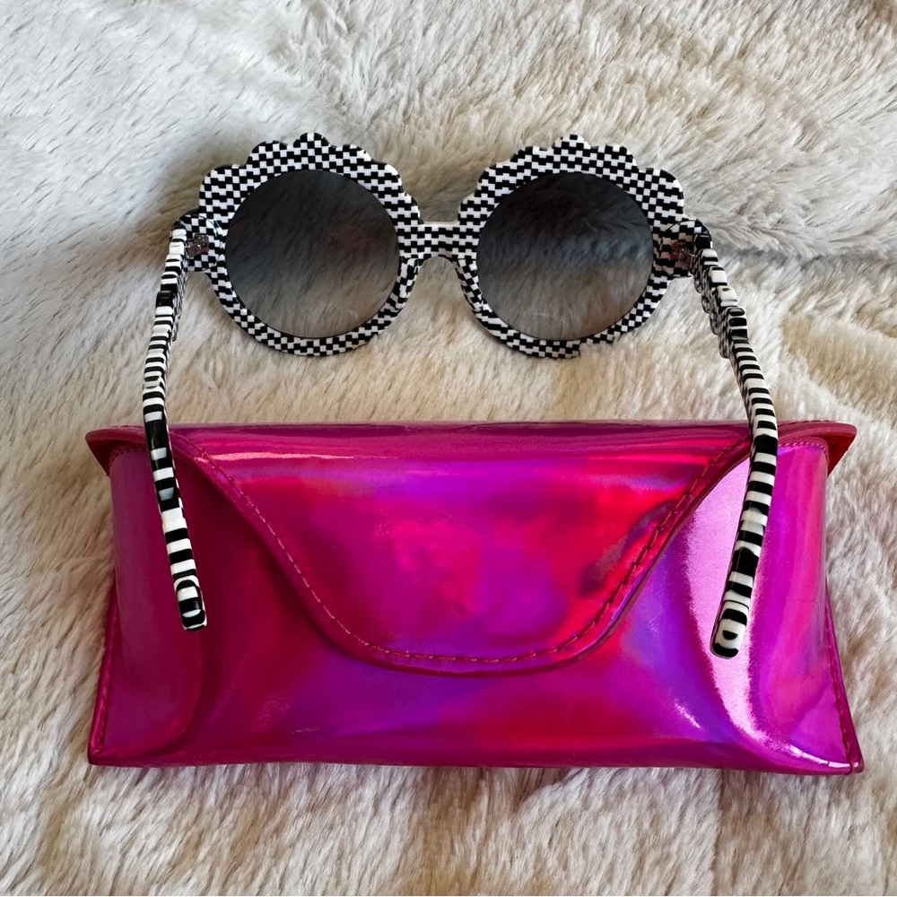l.a.Eyeworks Biba Sunglasses - Picture 7 of 11